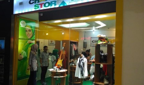 Charity store di Plaza Semanggi.