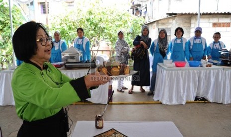 Pakar kuliner Sisca Soewitomo. membagikan kiat menyajikan hidangan untuk sahur dan buka puasa bagi keluarga.