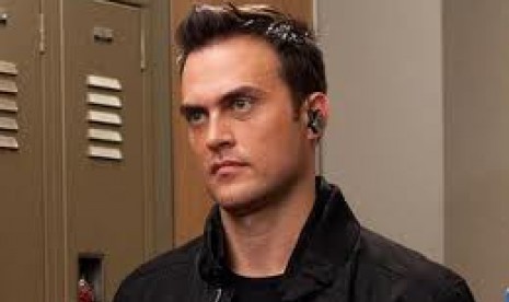 Cheyenne Jackson 