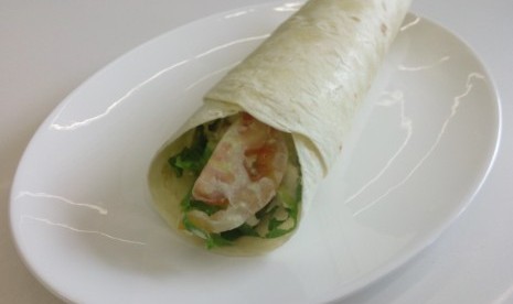 Chicken Wrap Pesto