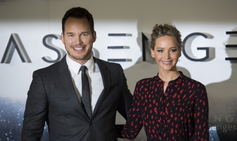 Chris Pratt dan Jennifer Lawrence.