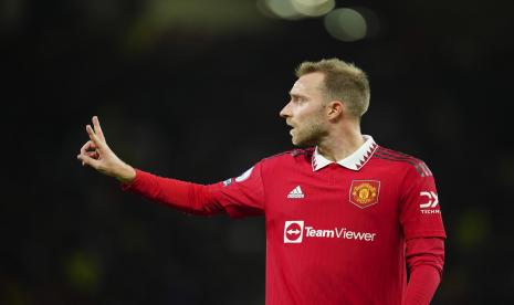 Gelandang  Manchester United Christian Eriksen. Eriksen pulih dari cedera di saat yang tepat ketika tim sangat membutuhkannya. Sang playmaker bahkan bisa beradaptasi dengan cepat dan tampil apik bersama tim asuhan Erik ten Hag.