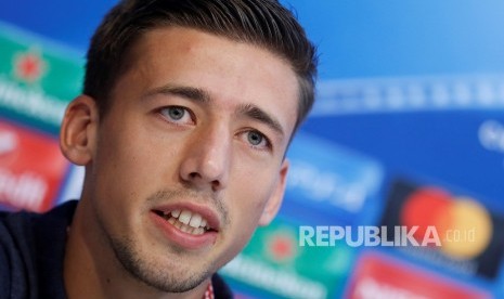 Pemain Barcelona Clement Lenglet 