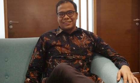 Co Founder & Chief Executive Officer Fintech  Akseleran Ivan Nikolas Tambunan menjelaskan kinerja perusahaan kepada Republika, Jumat, (3/8).