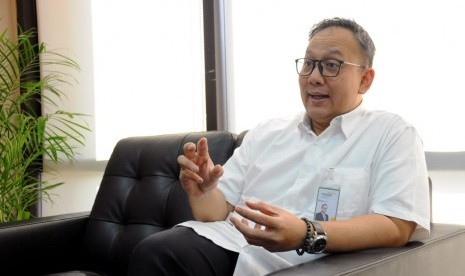 Corporate Secretary Mandiri Syariah Ahmad Reza menjelaskan tentang layanan Mandiri Syariah selama Idul Fitri.