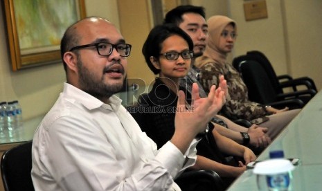 Country Goverment Relation Manager IKEA, Tony Mampuk saat beraudiensi kepada jajaran redaksi Republika di Kantor Republika, Jakarta, Selasa (27/5).