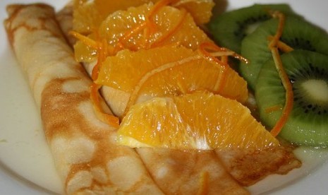 Crepe kiwi dan jeruk kreasi Noelen Swain.