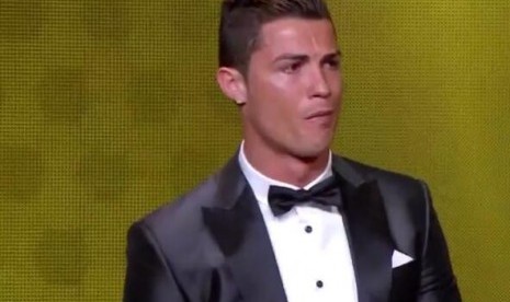 Cristiano Ronaldo berkaca-kaca menerima Ballon d'Or 2013