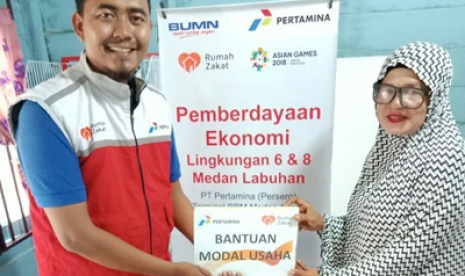 CSR Pertamina. Pertamina gandeng Rumah Zakat salurkan CSR kepada masyarakat Kampung Nelayan.