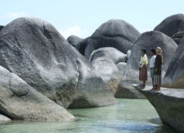 Cuplikan adegan Laskar Pelangi dengan seting Bangka Belitung