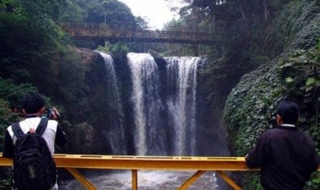 Curug Omas di Dago Pakar