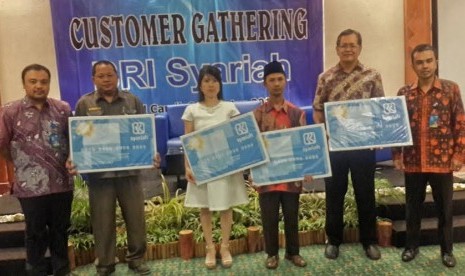 customer gathering BRISyariah di Semarang, Senin (24/8).