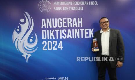 Cyber University mencatatkan prestasi gemilang dengan meraih penghargaan Bronze Winner dalam Anugerah Diktisaintek 2024.