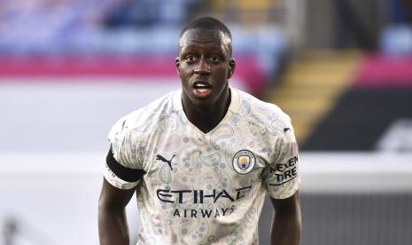 Benjamin Mendy saat memperkuat Manchester City.