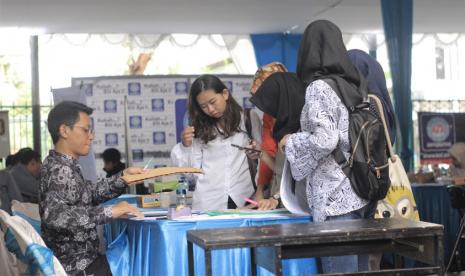 Dalam menyambut HUT ke-34, Universitas BSI kampus Purwokerto gelar Job Career Expo 2022.