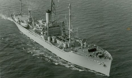 Dalam Perang Enam Hari antara Israel dan Palestina, pesawat tempur Israel menyerang kapal AS USS Liberty di perairan internasional di lepas pantai Jalur Gaza, pada 8 Juli 1967.