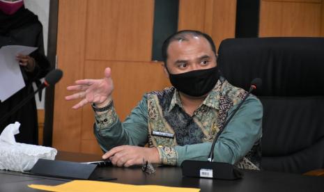 Dalam rangka akuntabilitas percepatan penyaluran bantuan kepada masyarakat akibat pandemi Corona Virus Disease 2019 (Covid-19), Gubernur Kepulauan Bangka Belitung (Babel), Erzaldi Rosman meminta Badan Pengawas Keuangan dan Pembangunan (BPKP) memberikan pendampingan terkait pengadaan barang dan jasa maupun penyaluran bantuan tunai kepada masyarakat.