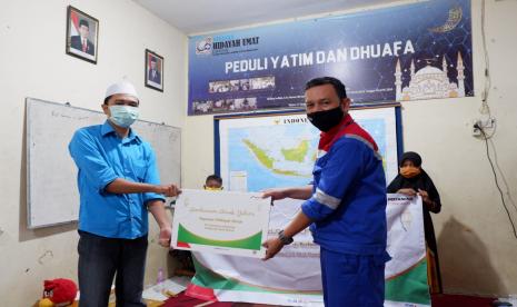 Dalam rangka bulan Suci Ramadhan 1441 H dan sebagai bentuk kepedulian kepada sesama, PT Pertamina Lubricants, anak usaha PT Pertamina (Persero), yang mengelola bisnis pelumas, melalui ketiga pabrik pelumasnya yakni Production Unit Jakarta, Gresik dan Cilacap hari ini Selasa (12/5) 