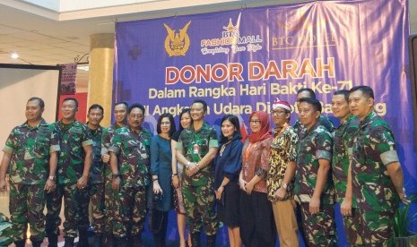 Dalam rangka Hari Bakti TNI AU ke-71 ini, BIG Group ( BTC Fashion Mall dan BTC Hotel ) turut berperan serta dalam mendukung kegiatan sosial berupa Donor Darah.