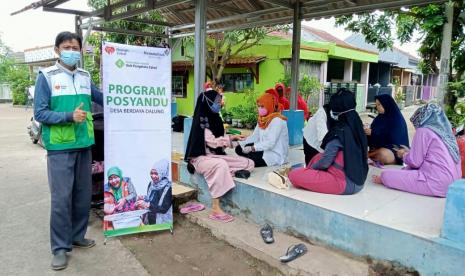 Dalam rangka memberi layanan kesehatan bagi para balita dan ibu hamil di Desa Berdaya Dalung, Kader Penggerak Pos Pelayanan Terpadu (Posyandu) dan Relawan Rumah Zakat kembali menggiatkan layanan Posyandu.