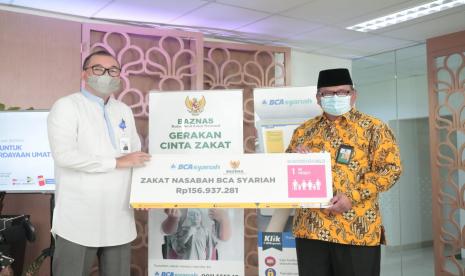 Dalam rangka meningkatkan literasi masyarakat mengenai zakat, Badan Amil Zakat Nasional (BAZNAS) dan PT Bank BCA Syariah (BCA Syariah) menggelar bincang virtual bertema Zakat untuk Pemberdayaan Umat. Kegiatan edukasi ini bertujuan untuk meningkatkan kesadaran masyarakat untuk menunaikan zakat. Hal itupun sejalan dengan Gerakan Cinta Zakat yang sedang digencarkan  BAZNAS di bulan Ramadan ini.