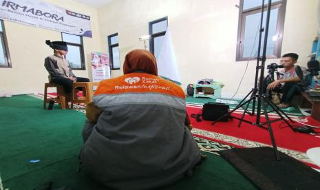 Dalam rangka meningkatkan semangat dan kecintaan dalam menghafal Al Quran, Indonesia Juara Foundation (IJF) sebuah Yayasan pendidikan yang bergerak dibidang pendidikan sosial dan pendidikan mengadakan lomba Musabaqah HIfdzil Quran (MHQ) Online Tingkat Nasional Tahun 2021.