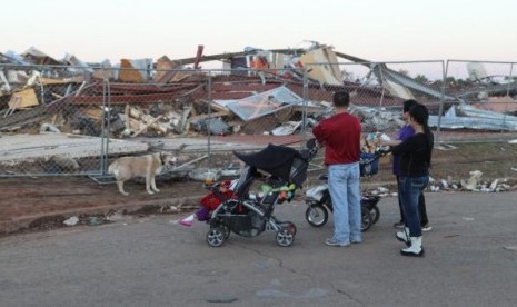 Dampak yang disebabkan tornado yang menyerang Moore, Oklahoma beberapa waktu lalu