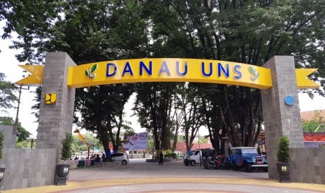 Danau Universitas Sebelas Maret (UNS) Solo. 