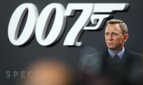 Aktor James Bond, Daniel Craig. Produser James Bond, Barbara Broccoli, menyebut arah kisah James Bond perlu dipikirkan ulang setelah ditinggal Craig yang pensiun usai membintangi No Time To Die.