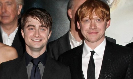 Daniel Radcliffe (kiri) dan Rupert Grint