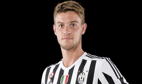 Pemain Juventus Daniele Rugani. Daniele Rugani telah dinyatakan positif Covid-19 atau virus corona. (Juventus.com)