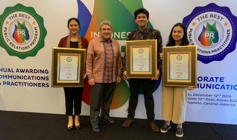 Danone di Indonesia melalui AQUA dan Sarihusada kembali meraih tiga penghargaan Public Relations Program of The Year 2019.