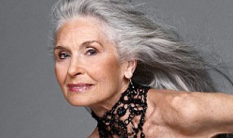 Daphne Selfe