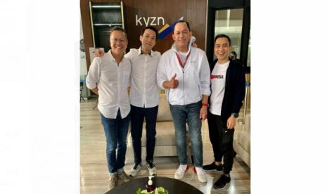 Dari kiri: EVP-Communications & Daya Head PT Bank BTPN, Andrie Darusman, Founder KYZN Bryan Djuhari, Presidir ISMC Zaki Zulfikar dan Founder GOFIT, Dolly Lesmana dalam acara 'A Wonderful Journey of Health and Wellness Festival 2022;. Usai pandemi Covid-19, kesadaran masyarakat untuk bergaya hidup sehat meningkat.