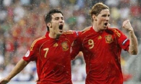 David Villa dan Fernando Torres saat bermain bersama di Timnas Spanyol.