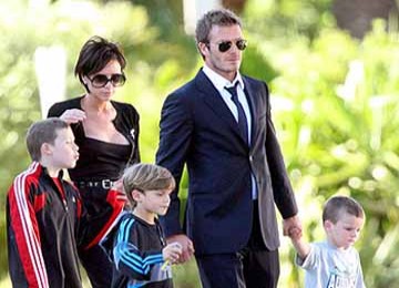 David Beckham, Victoria dan ketiga anaknya