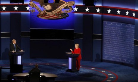 Debat calon presiden AS antara Donald Trump dan Hillary Clinton, Senin, 26 September 2016.