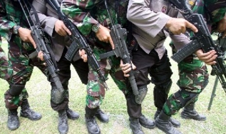 The Indonesian military (TNI) plans to hold a joint exercise in Riau Islands province from March to April 2014. The military drill will include integrated weaponry exercise, amphibious tank BMP-3F tryout, and artillery and cavalry shooting contest. (Illustration)