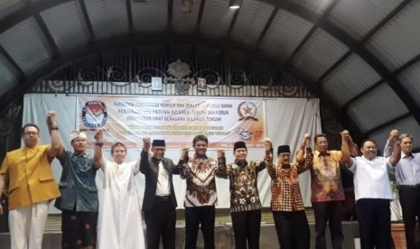 Deklarasi Anti-Politik Uang yang diikuti tokoh lintas agama Palu, Sulawesi Tengah.