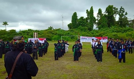 Deklarasi dukungan sejumlah pendekar Pencak Silat yang tergabung dalam Jawara Indonesia untuk Jokowi-Ma'ruf di Papua Barat.