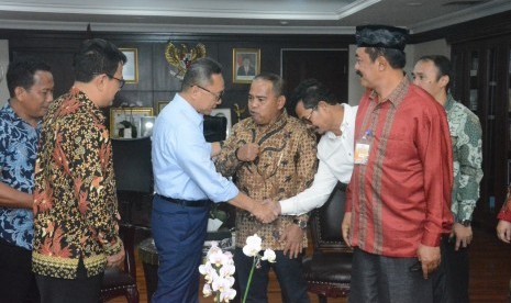 Delegasi Adkasi yang dipimpin Lukman Said menemui Ketua MPR Zulkifli Hasan, Senin (12/3).