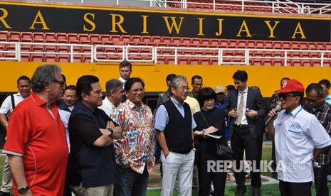  Delegasi Olympic Council of Asia (OCA) dipimpin Ketua Coordination Committee OCA Tsunekazu Takeda bersama Vice President OCA Wei Jizhong didampingi Ketua INASGOC Erick Thohir, Sabtu (13/1) berkeliling meninjau venue Asian Games 2018 di komplek Jakabaring Sport City (JSC).