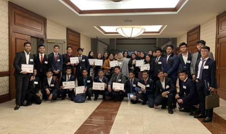 Delegasi SMA Labschool Jakarta di acara Harvard Model United Nations (HMUN) tahun 2020.