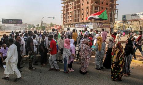 Demonstrasi di Khartoum, Sudan untuk menentang kudeta militer (Ilustrasi). Massa kembali turun ke jalan beberapa hari terakhir protes kudeta militer Sudan