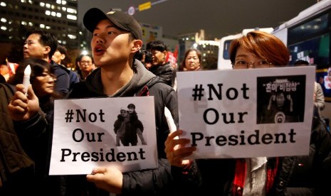 Demonstrasi di Seoul, Sabtu (19/11) menuntut Presiden Korea Selatan, Park Geun-hye mundur dari jabatannya.