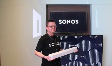 Dengan empat full-range woofers yang dibuat secara custom dan tiga radiator pasif, Sonos Beam memberikan suara bass yang dalam dan juga mid-range performance yang superior