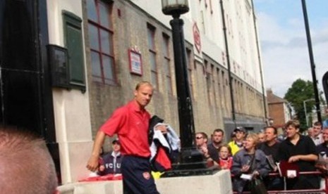 Dennis Bergkamp 