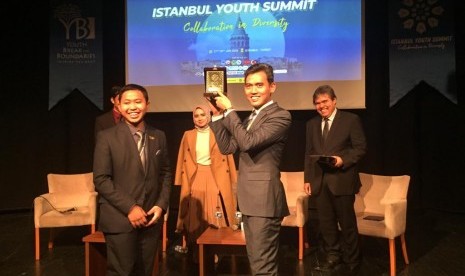 Deputi bidang pengembangan pemuda Kemenpora RI, Asrorun Ni’am Sholeh menghadiri Istanbul Youth Summit di Turki 28 Januari 2020.