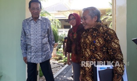 Deputi Bidang Teknologi Informasi, Energi  dan Material BPPT Eniya Listiani Dewi pada wartawan beraudiensi  dengan Gubernur DIY Sri Sultan Hamengku Buwono X, di Kepatihan  Yogyakarta, Senin (15/10).