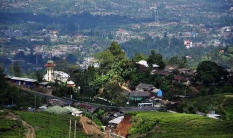 Deretan villa di kawasan Puncak, Bogor, Jawa Barat.